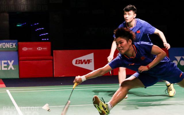 印度队力克马来西亚队，黄鸭组合统治全场