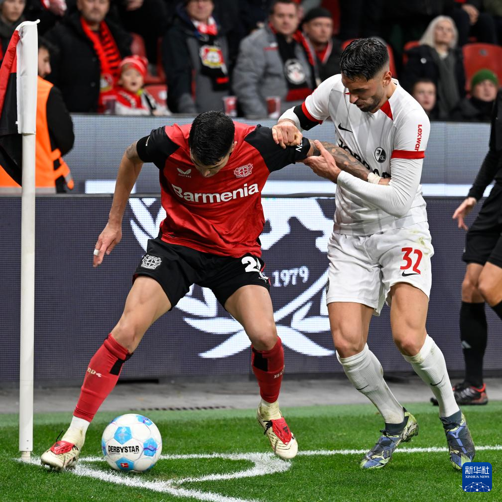 开云体育入口-弗赖堡队在友谊赛中高能表现