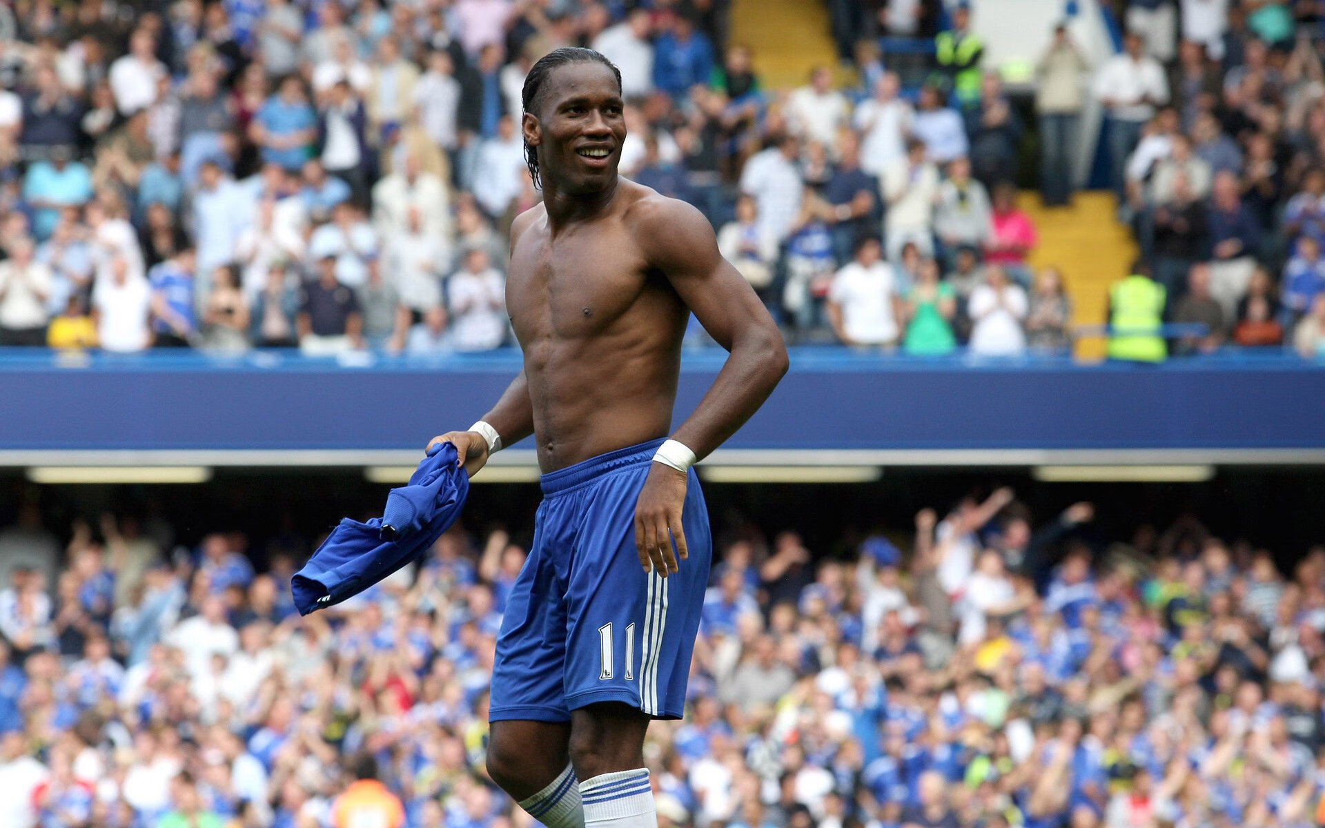 开云体育下载-防守的艺术，克莱·汤普森如何用锁链般的防守引领爵士轻取雷霆